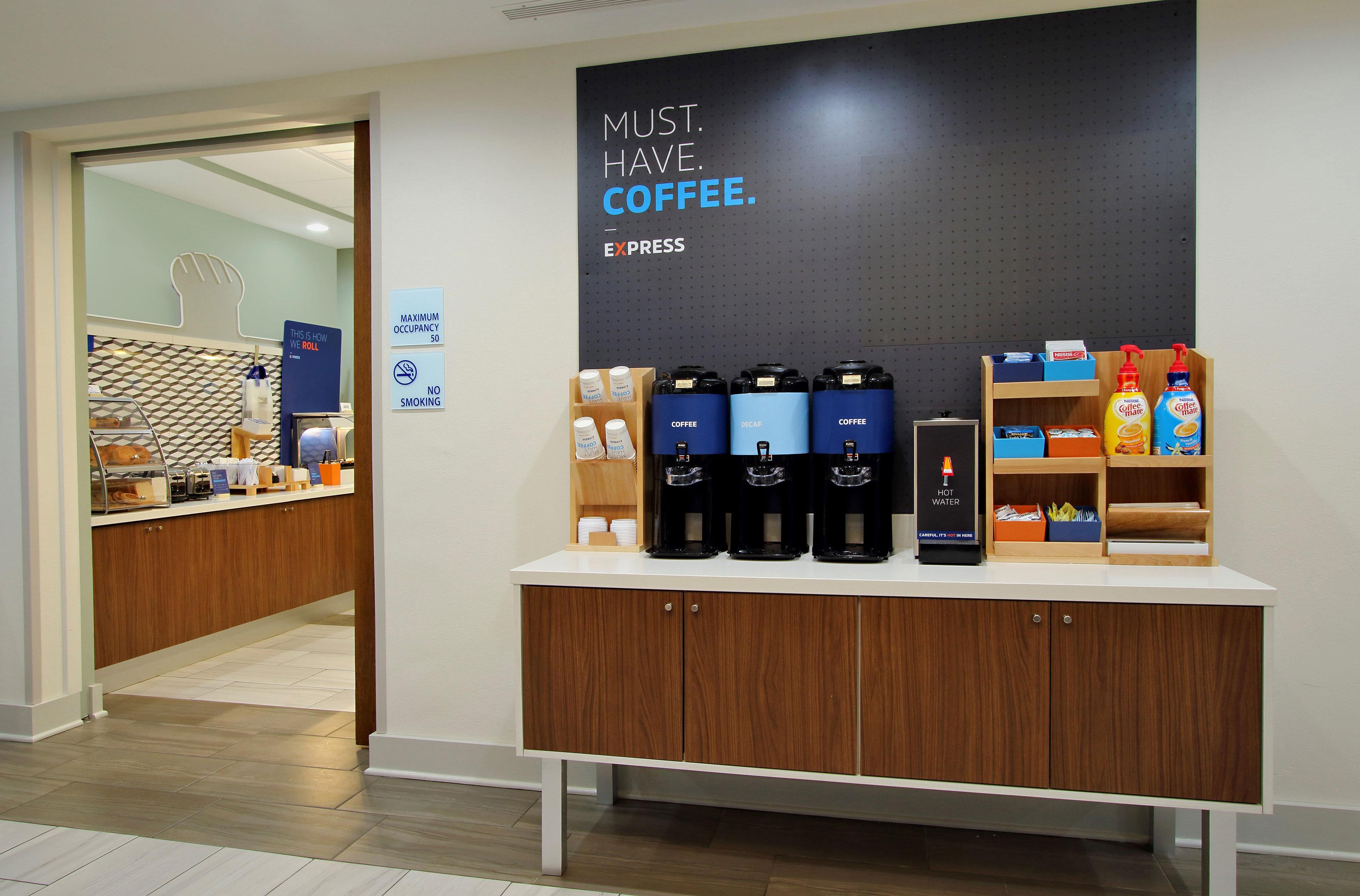 Holiday Inn Express Richmond-Brandermill-Hull Street By Ihg Экстерьер фото