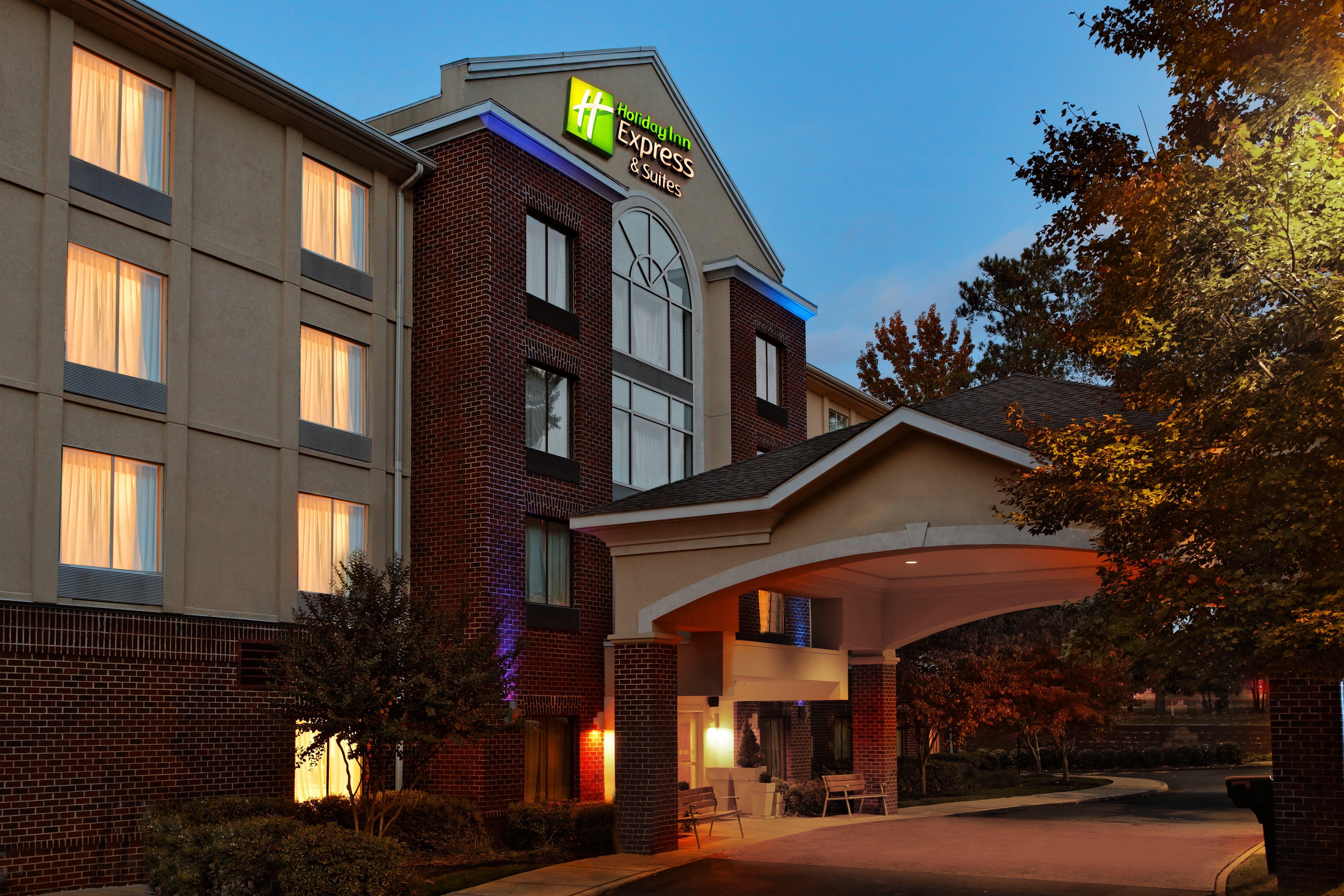 Holiday Inn Express Richmond-Brandermill-Hull Street By Ihg Экстерьер фото